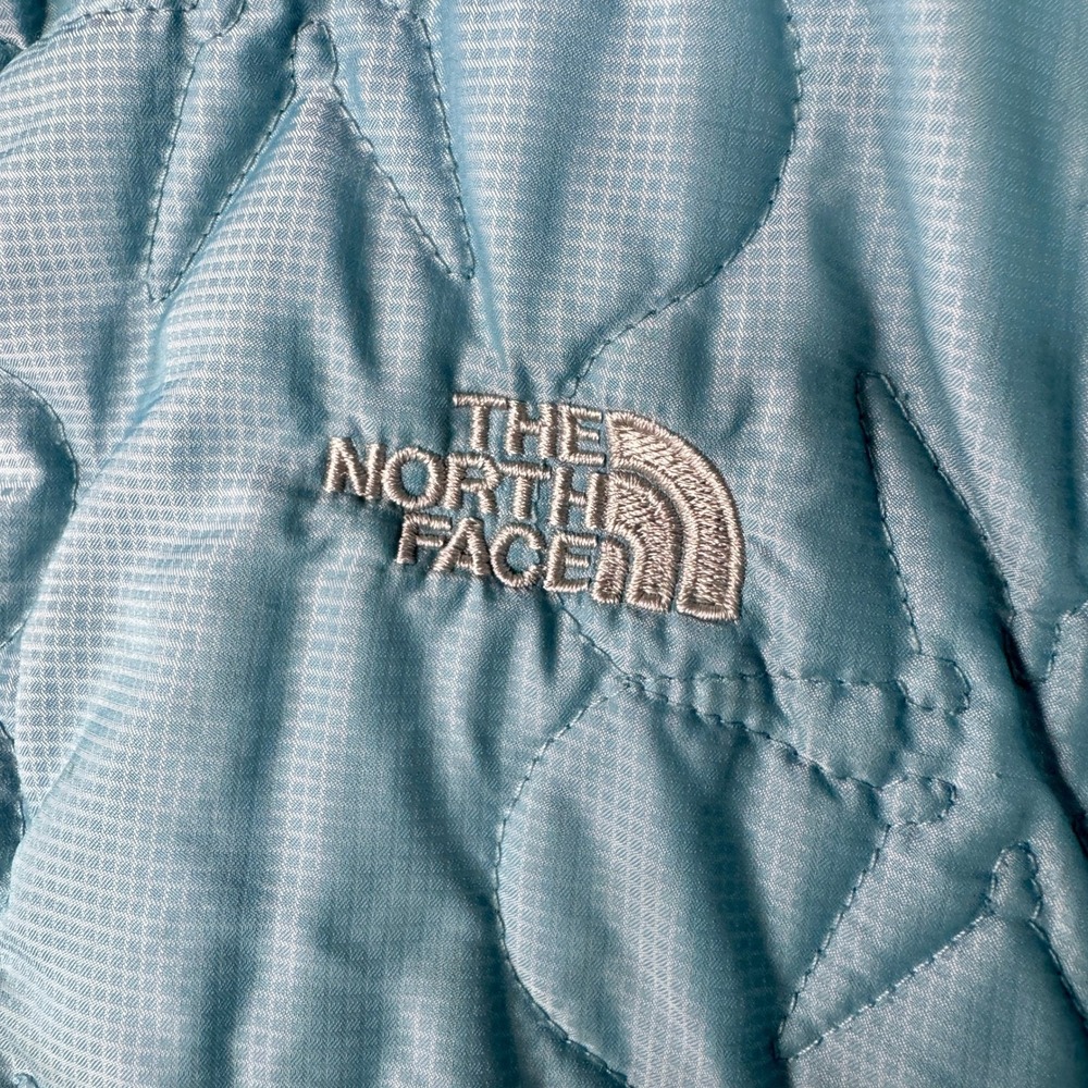 The North Face Girls Star Quilted Puffer‎ Jacket M Light Blue Full Zip READ* - Picture 6 of 15